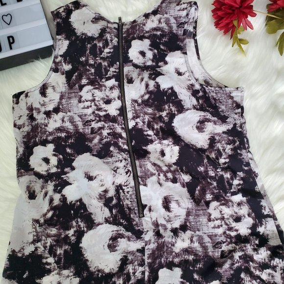 Women's Gap Black & White Floral Dress/Size Small - Picture 4 of 13